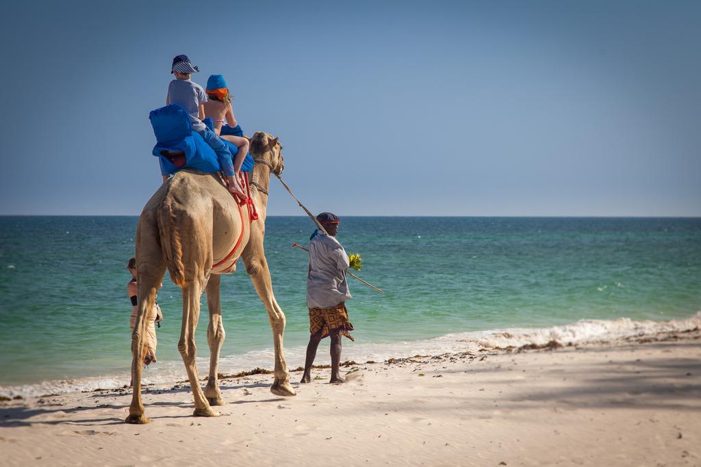 Turtle Bay Beach Club Watamu Esterno foto