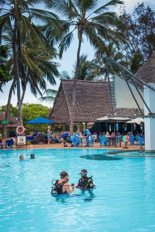 Turtle Bay Beach Club Watamu Esterno foto