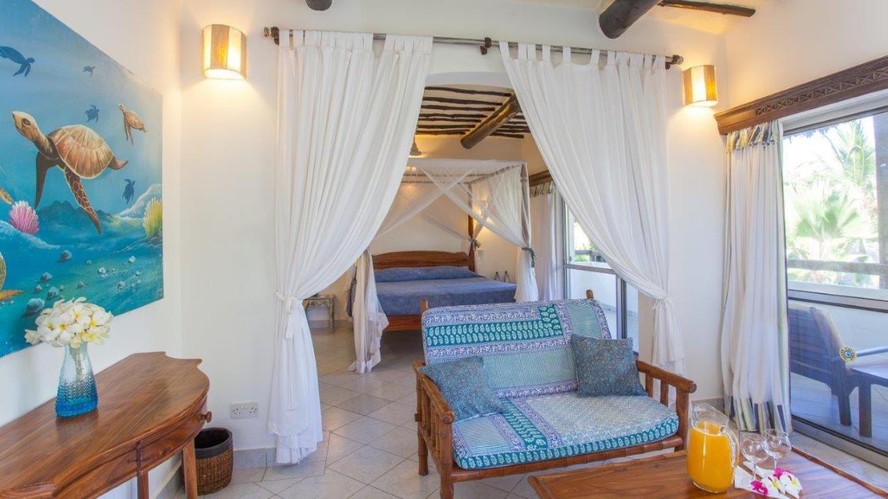 Turtle Bay Beach Club Watamu Esterno foto